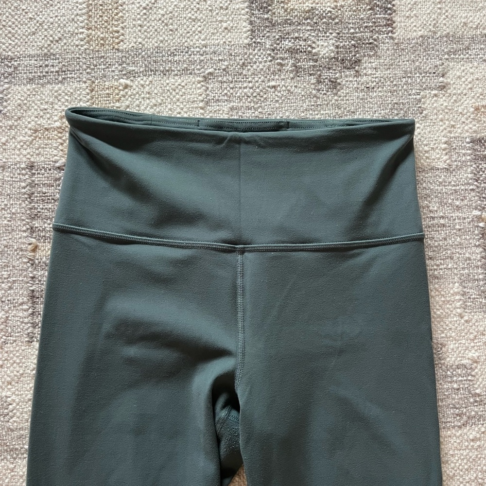 Athleta elation leggings - Picture 2 of 5